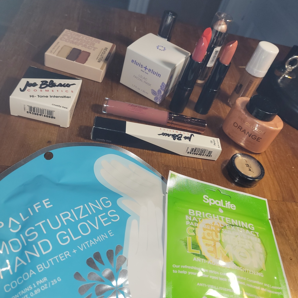 Assorted Beauty and Skincare Set